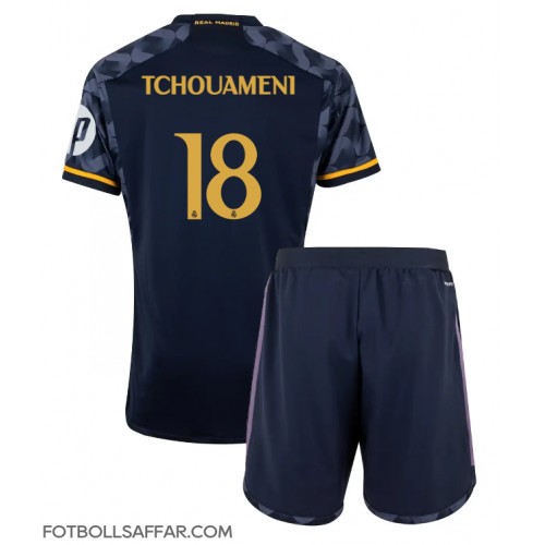 Real Madrid Aurelien Tchouameni #18 Bortadräkt Barn 2023-24 Kortärmad (+ Korta byxor)